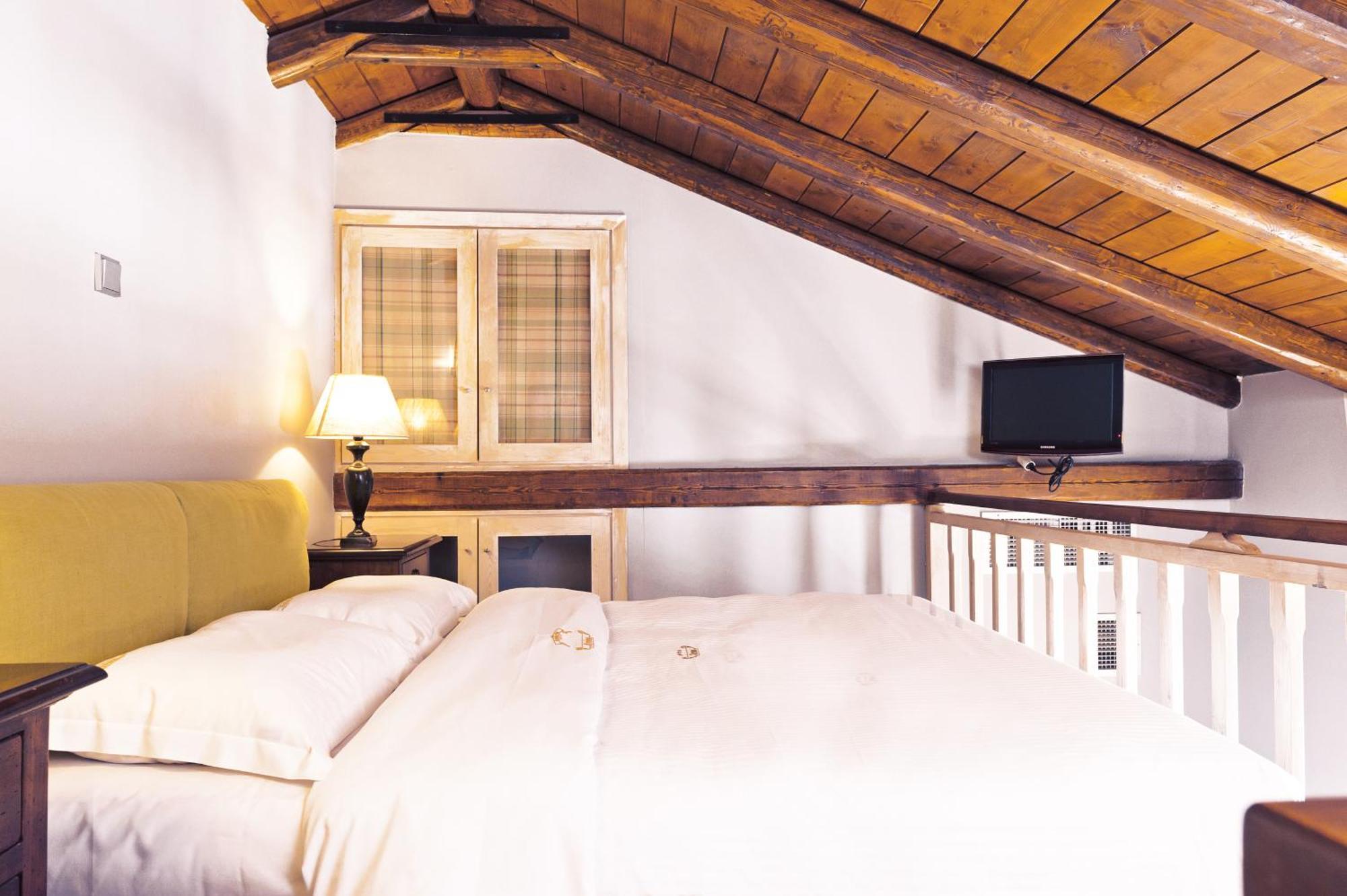 Kyrimai Hotel Єроліменас Екстер'єр фото